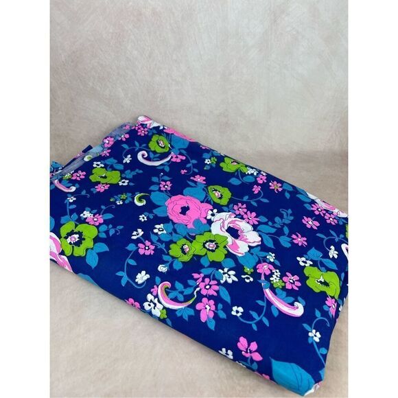 Vintage Mod Flower Power Fabric 3.5 yards - Picture 2 of 6